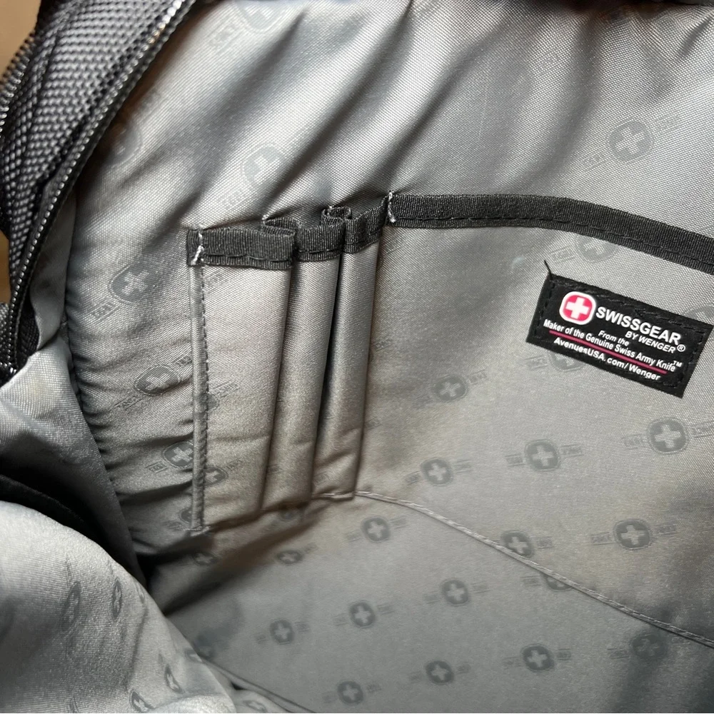 SwissGear Black and‎ Red Laptop Bag